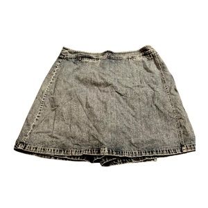Liz Claiborne Denim Jean Short Skirt Skort in Size 12